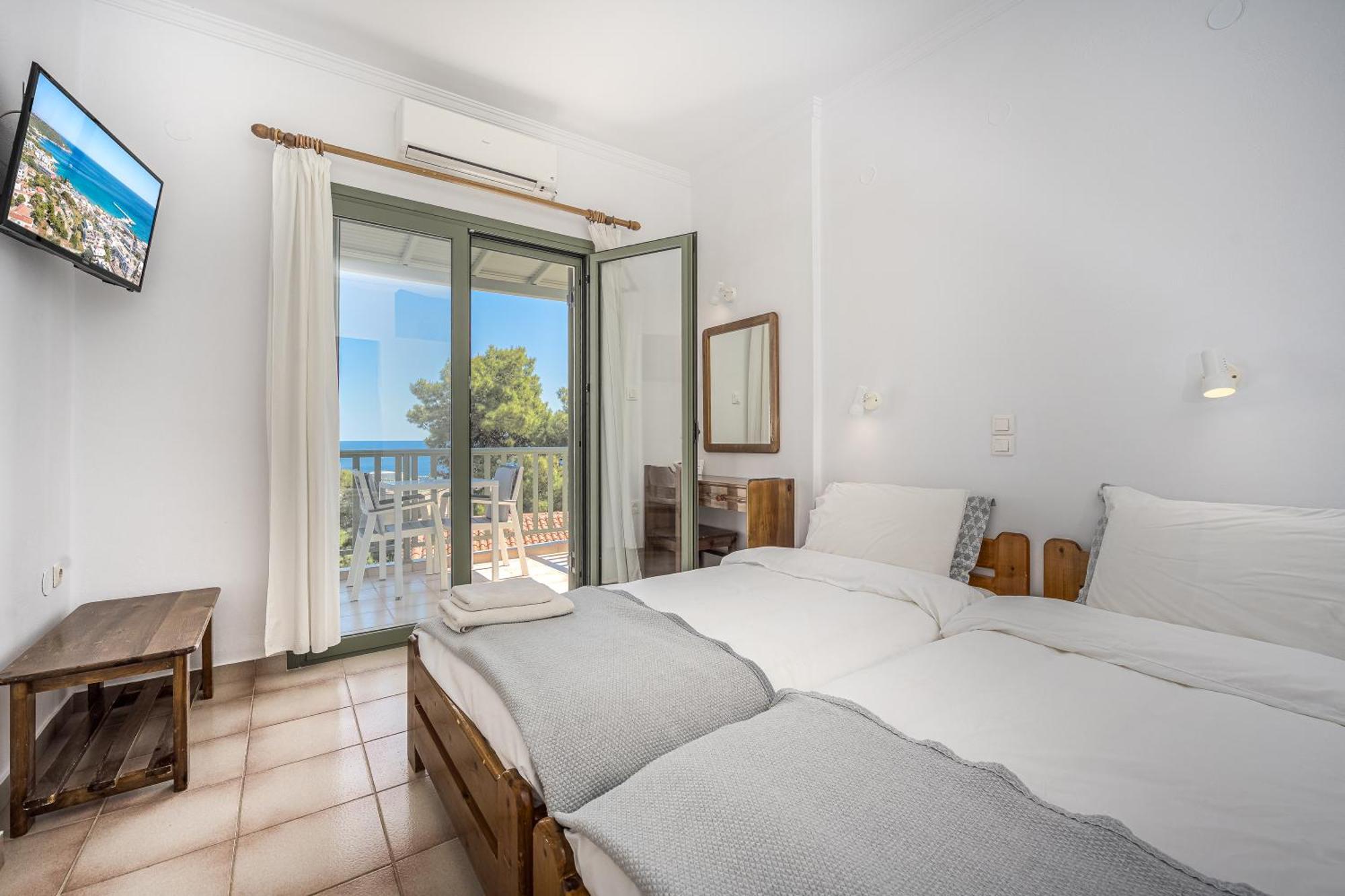 123 Soleil Studios Agia Marina  Eksteriør billede